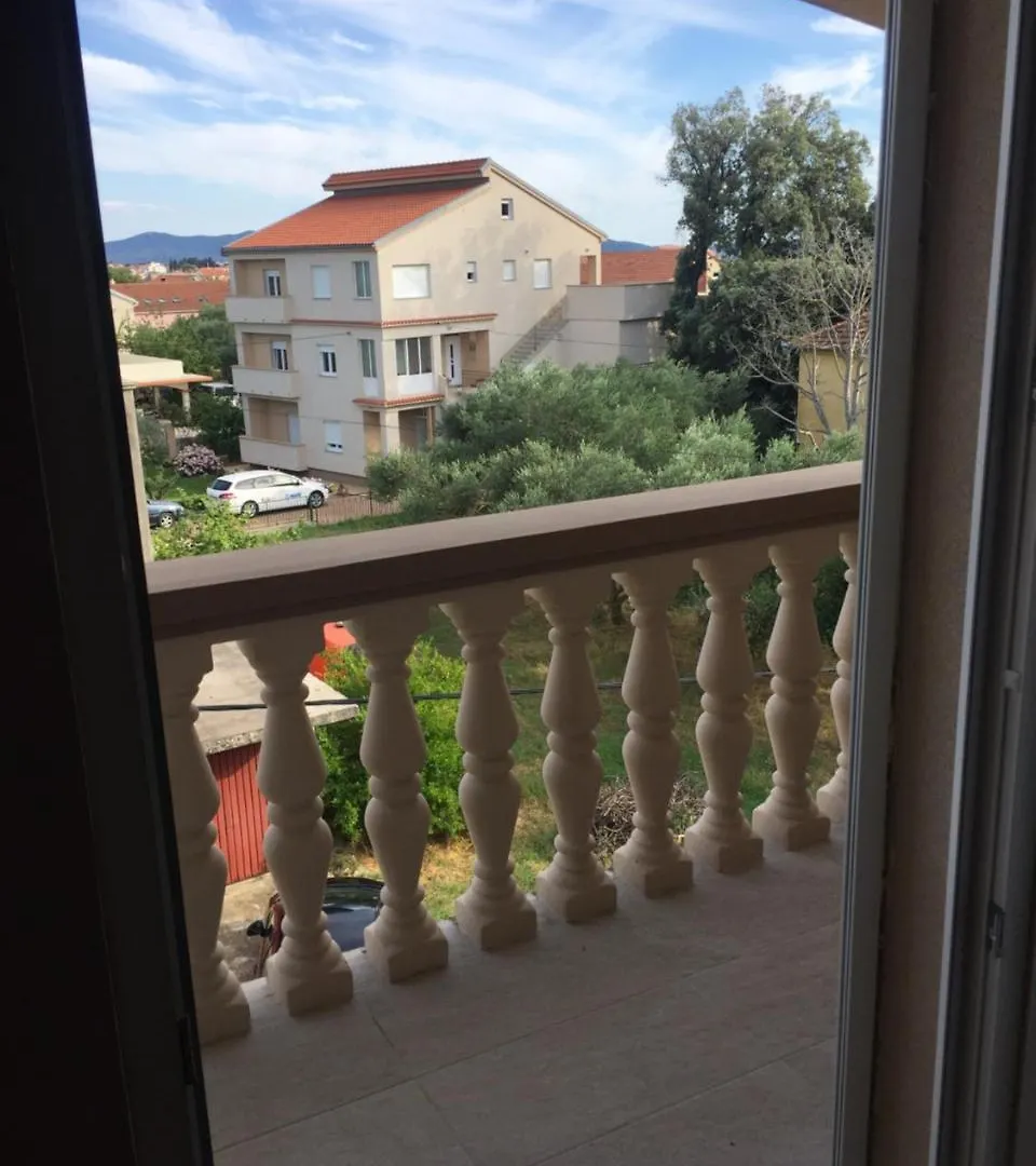 Apartment Meri Bibinje