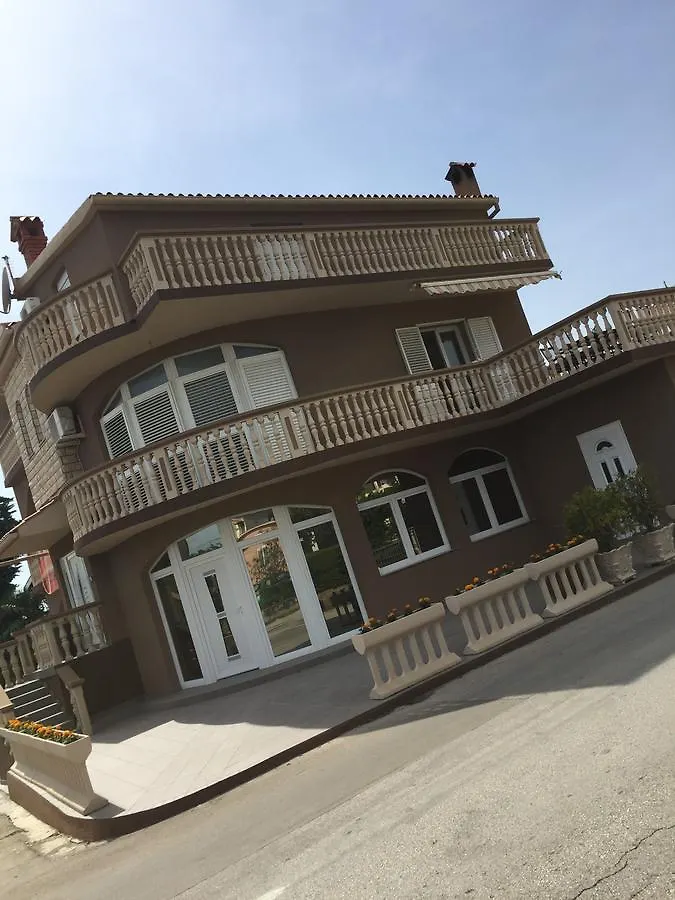 Apartment Meri Bibinje